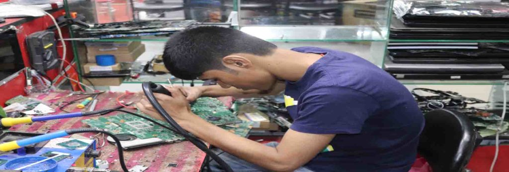  Laptop repair service in bangladesh Dhaka - CTLAB